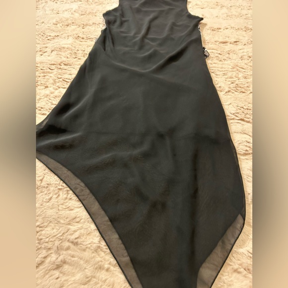 Size small dress - Picture 6 of 9